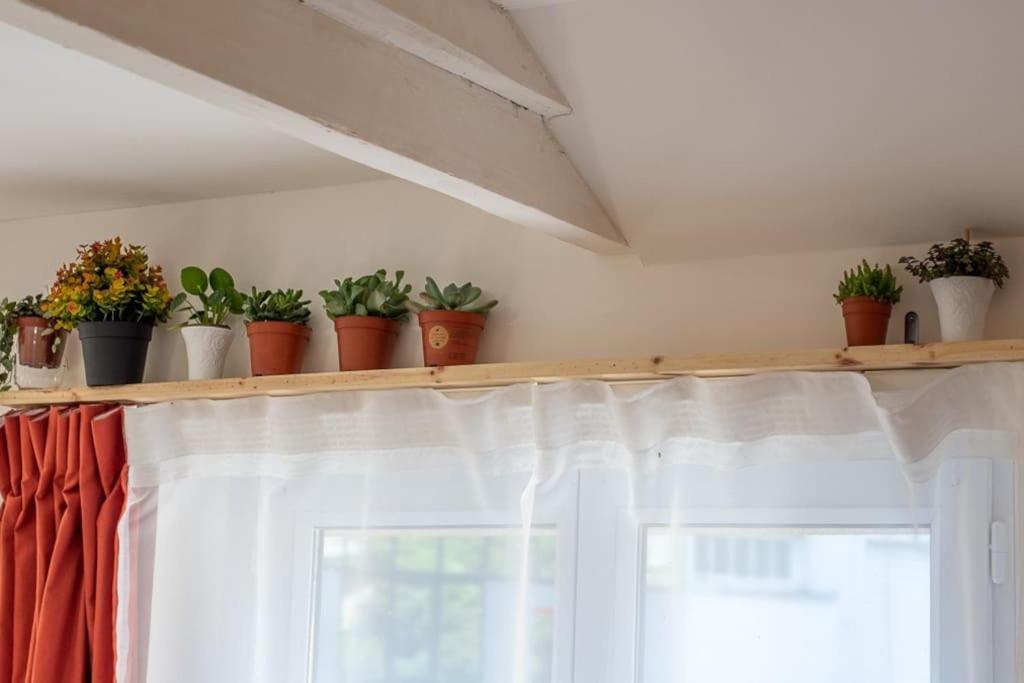 Le Cocoon - Appartement Dans Maison Du Xviieme Siecle Fougères Esterno foto