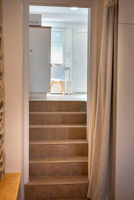 Le Cocoon - Appartement Dans Maison Du Xviieme Siecle Fougères Esterno foto